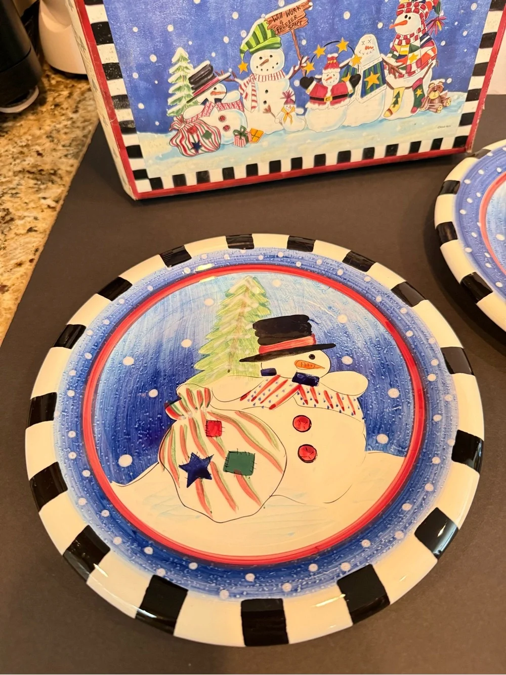 NIB Vintage JCPenney Winter Leslie Beck Snowman Dessert Salad Plates Set of 4